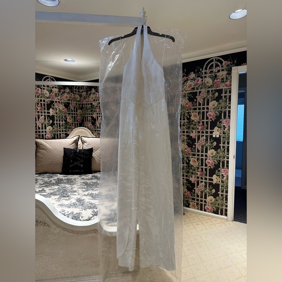 Alice + Olivia Robin Mixed-Media Halterneck Jumpsuit - Picture 8 of 11